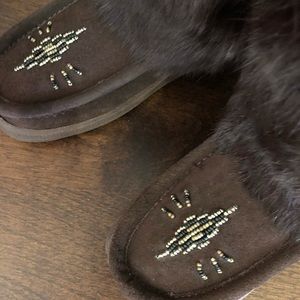 Details Shoes - New Leather and rabbit fur muk Luks Details Shoes - New Leather and rabbit fur muk Luks